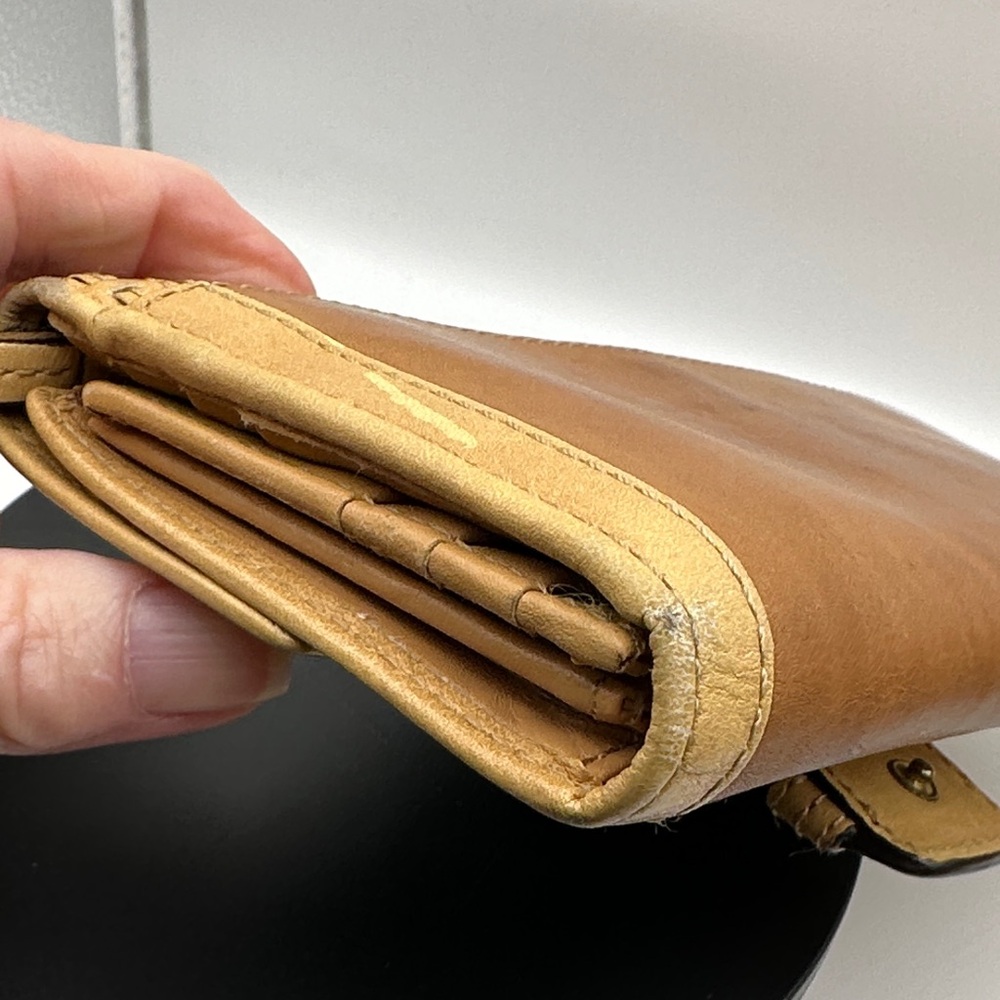 Vintage Coach SoHo Natural Tan and Brown leather Women's Wallet - Picture 14 of 16